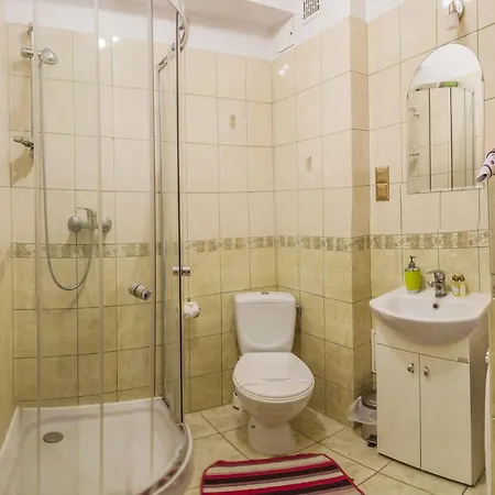 ホステル Flower *