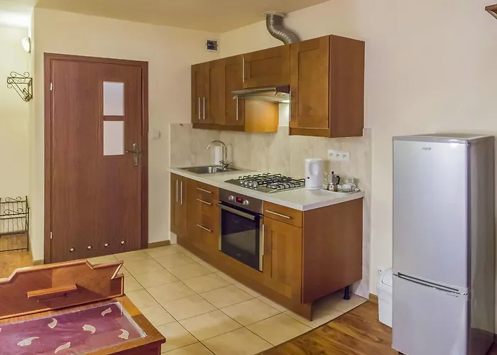 بيت شباب Flower كراكوفيا