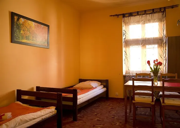 Flower بيت شباب